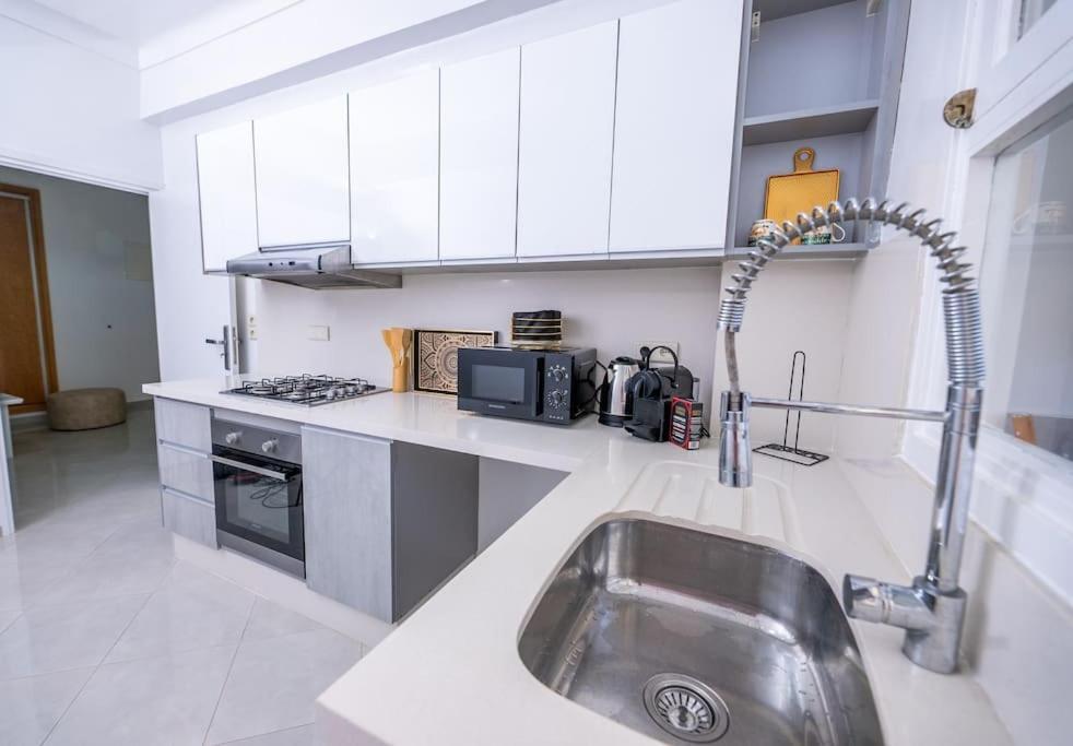Tradition Meets Modern: 2Br Flat In Rabat Hassan Экстерьер фото