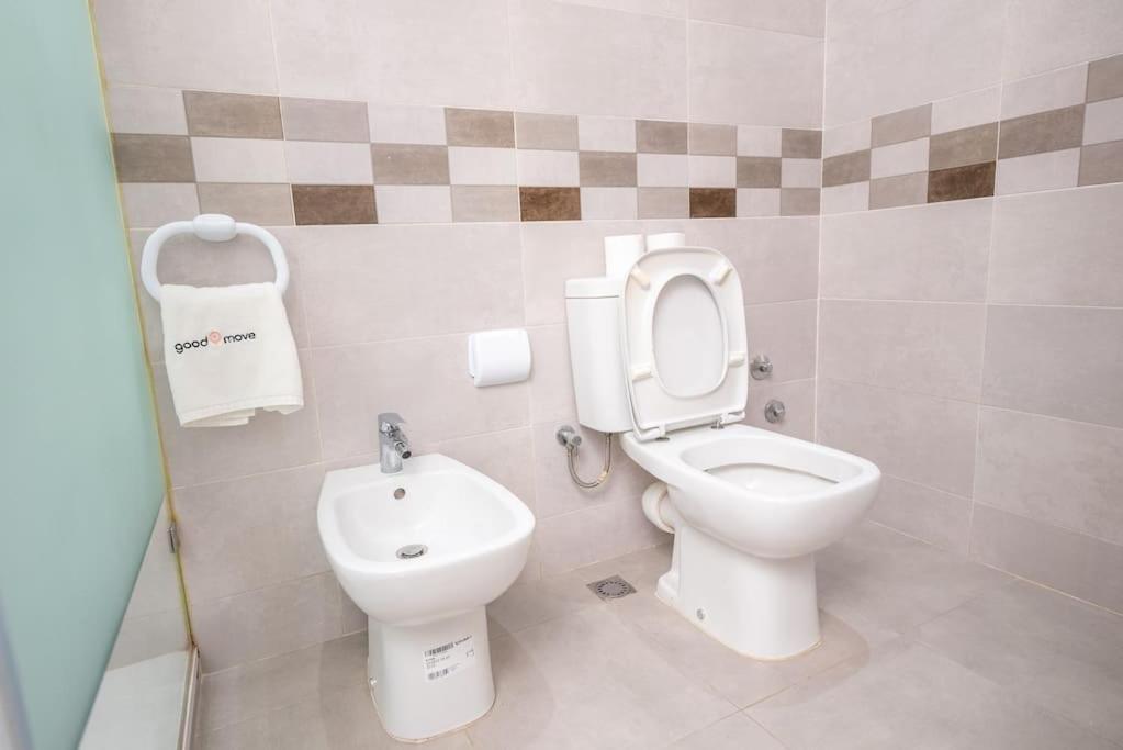 Tradition Meets Modern: 2Br Flat In Rabat Hassan Экстерьер фото